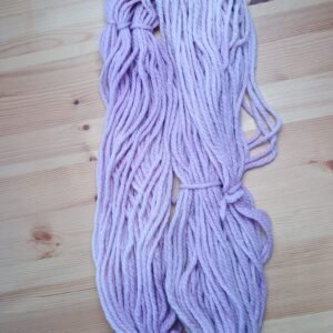 Plantaardig geverfde wol cochenille dik