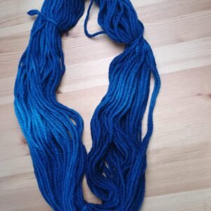 Plantaardig geverfde wol indigo dik